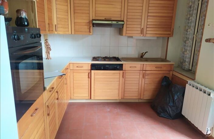 Vente maison 4 pièces 76 m² Lury-sur-Arnon (18120) — photo 2