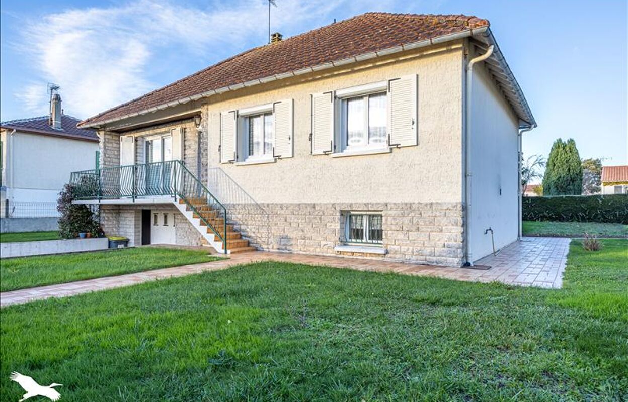 maison 5 pièces 94 m2 à vendre à Chauray (79180)