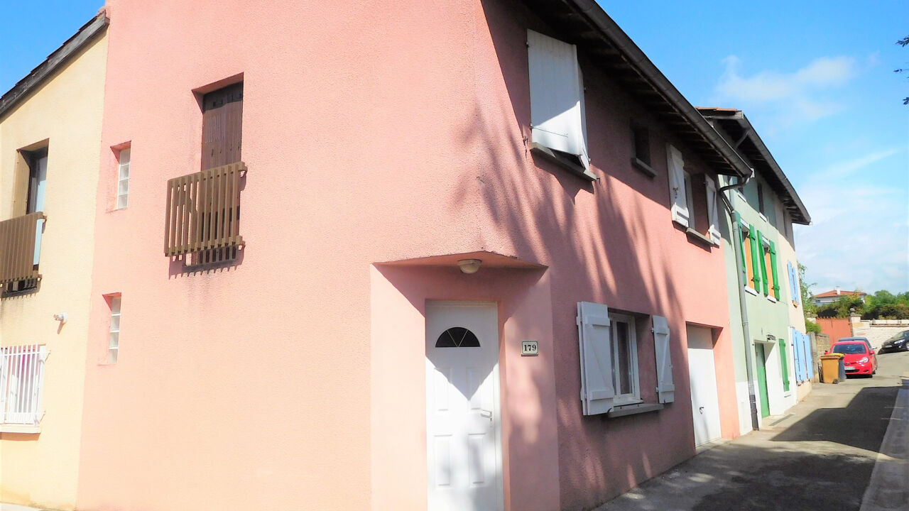 maison 4 pièces 95 m2 à louer à Chasselay (69380)