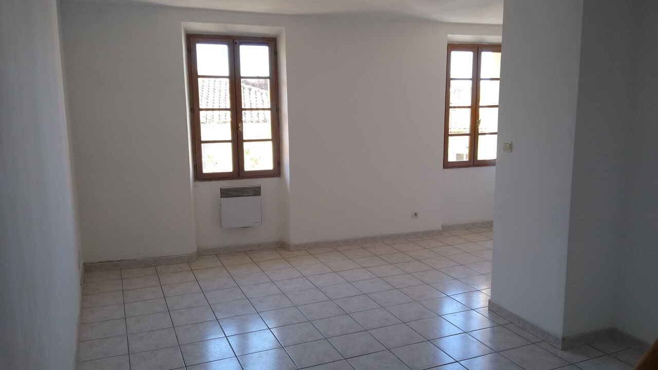 appartement 3 pièces 60 m2 à louer à Rousset (13790)