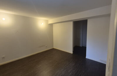 location appartement 635 € CC /mois à proximité de Les Martres-de-Veyre (63730)