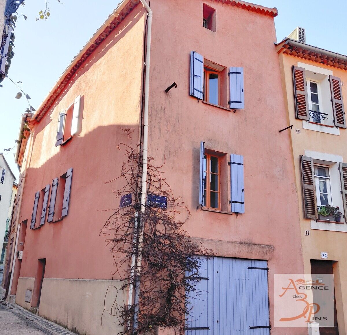 Maison de Village  3 pièces  à vendre Collobrières 83610