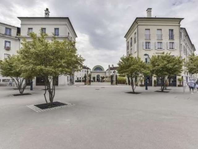 Opportunité d'Investissement en LMNP sous Bail Commercial - — photo du bien