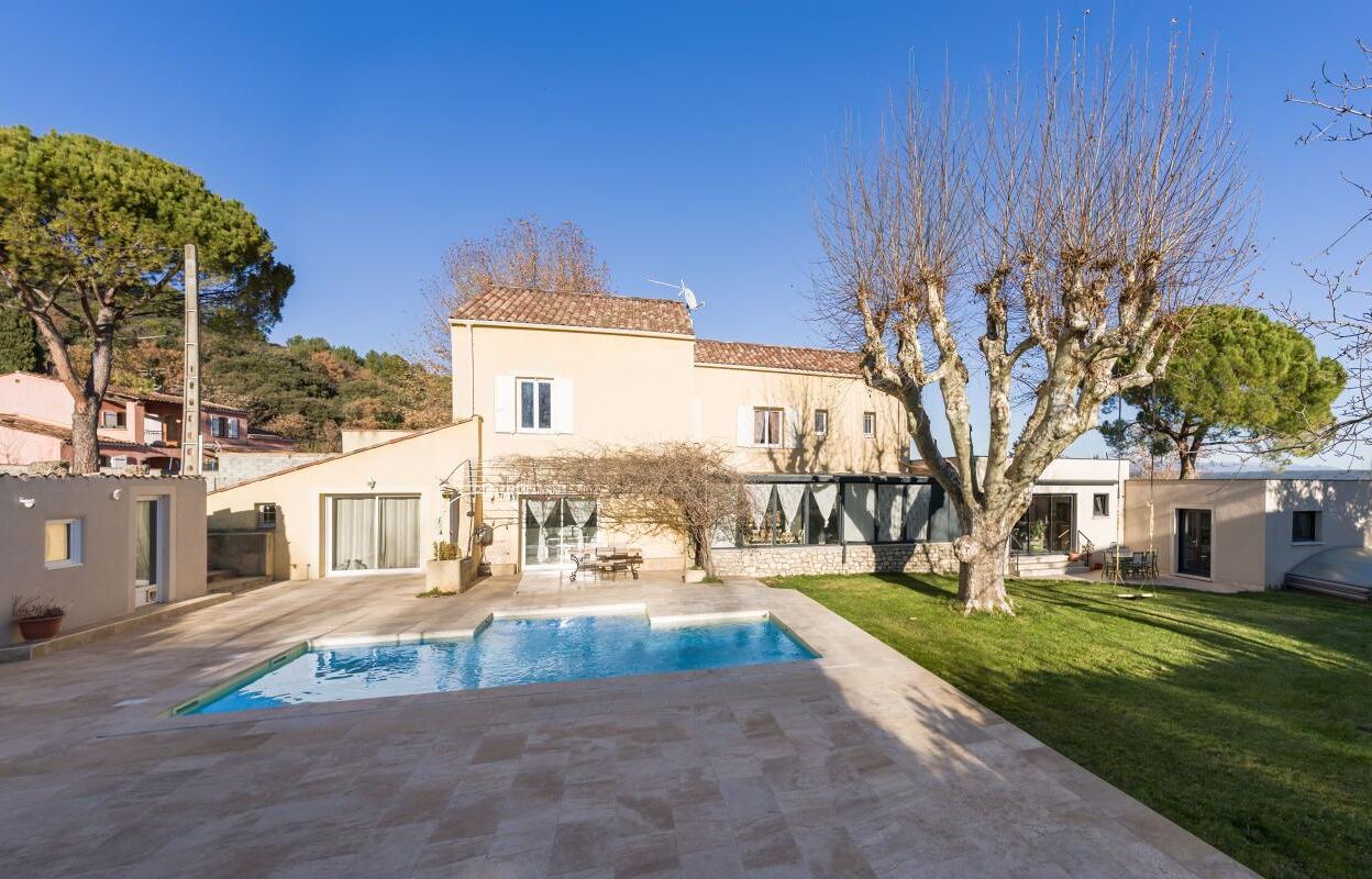 maison 7 pièces 364 m2 à vendre à Manosque (04100)