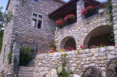 Maison 17 pièces 1365000 €