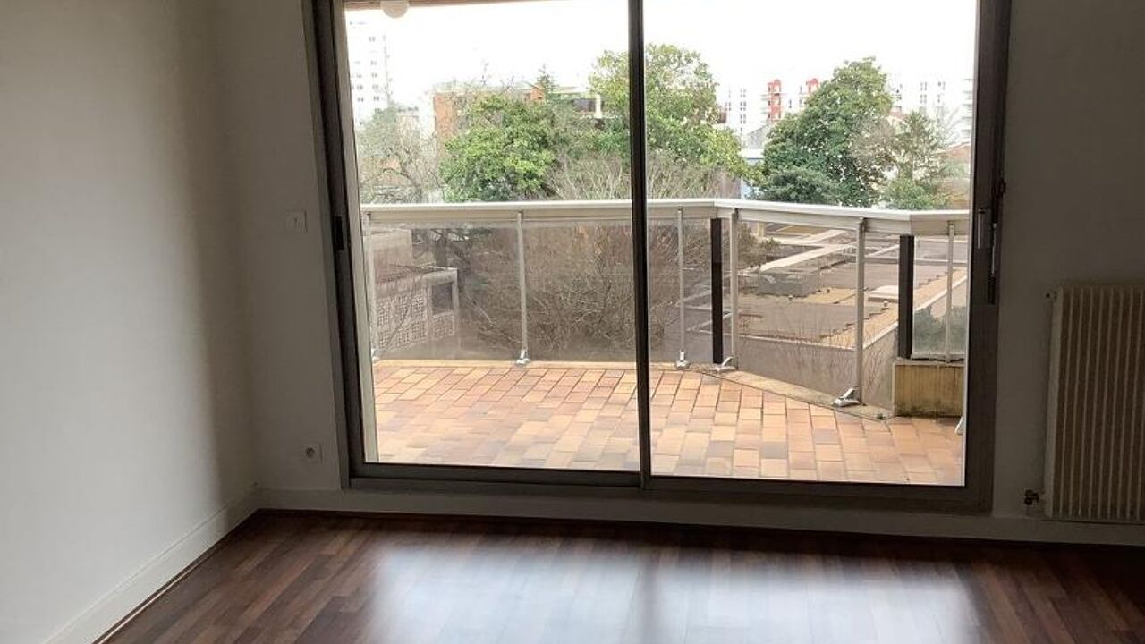 appartement 3 pièces 85 m2 à louer à Bordeaux (33000)