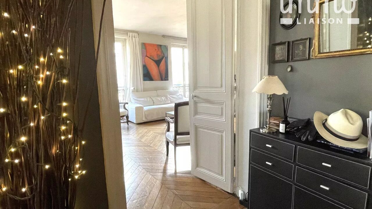 appartement 3 pièces 71 m2 à vendre à Paris 7 (75007)