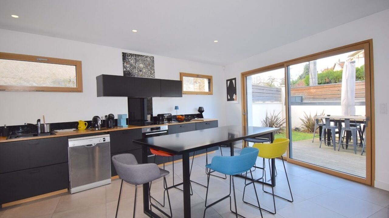 appartement 5 pièces 107 m2 à vendre à Villefranche-sur-Saône (69400)