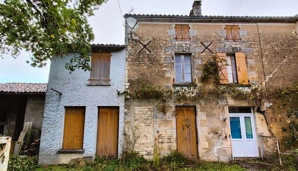 Villa / Maison 7 pièces  à vendre Coulonges 16330