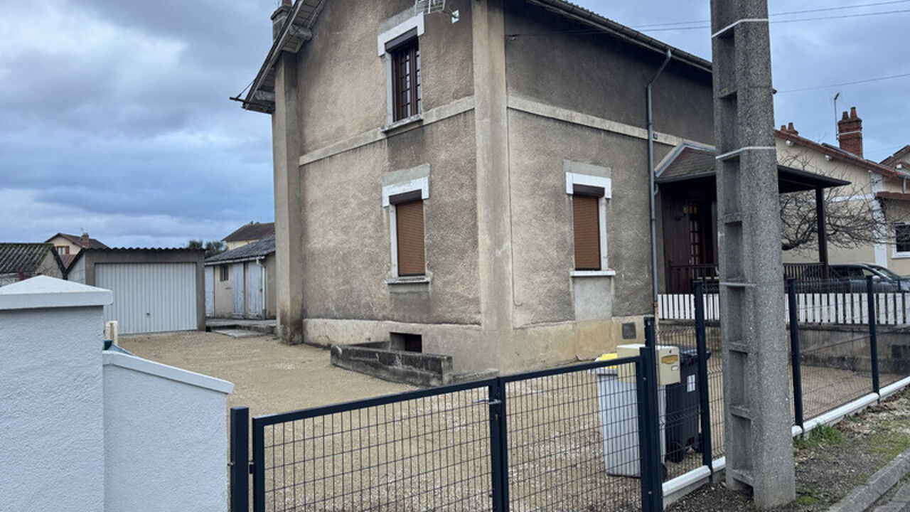 maison 3 pièces 55 m2 à vendre à Saint-Vallier (71230)