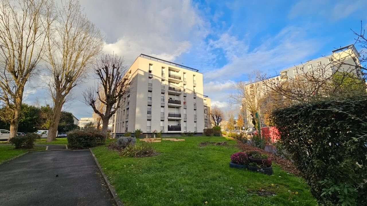 appartement 4 pièces 81 m2 à vendre à Aulnay-sous-Bois (93600)