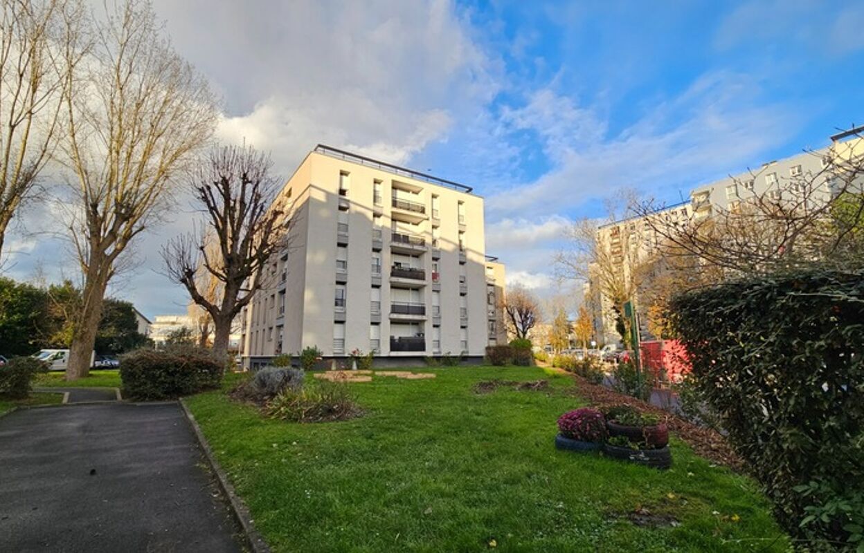 appartement 4 pièces 81 m2 à vendre à Aulnay-sous-Bois (93600)