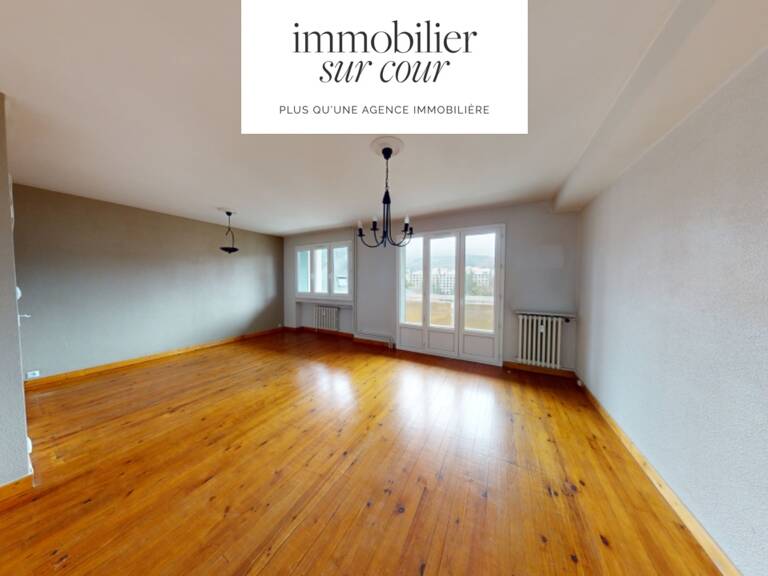 Cours Fauriel, Appartement F4 d'environ 68m2 avec grand balcon et ascenseur — photo 1