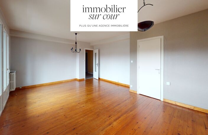 Cours Fauriel, Appartement F4 d'environ 68m2 avec grand balcon et ascenseur — photo 4