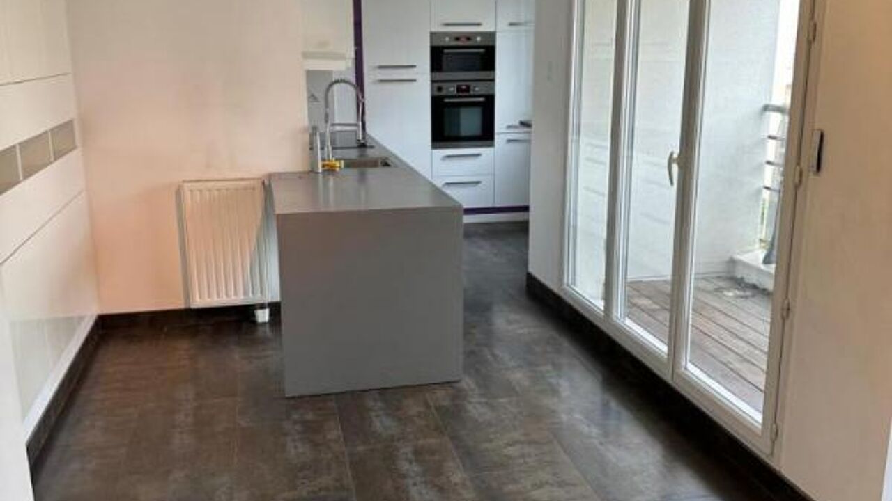 appartement 2 pièces 45 m2 à louer à Montigny-le-Bretonneux (78180)