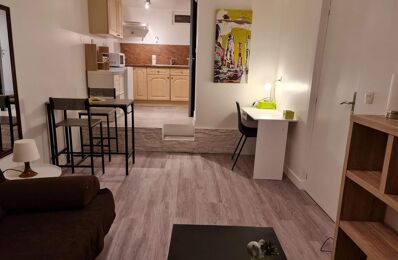 location appartement 680 € CC /mois à proximité de Paris 7 (75007)