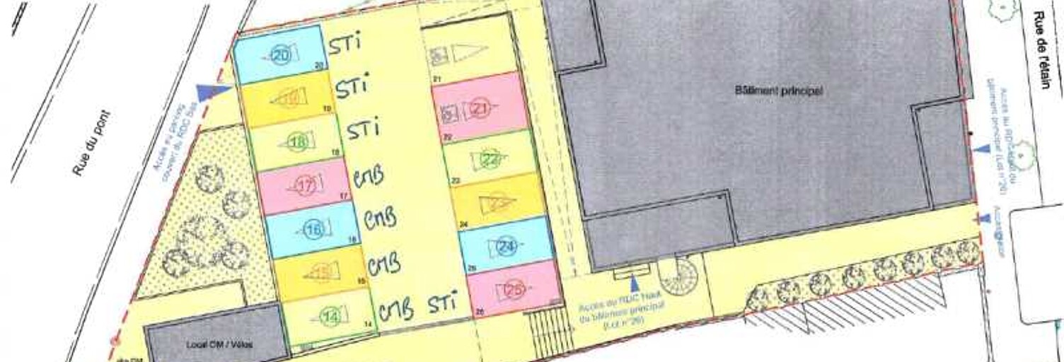 Commerce  328 m² à vendre à Saint-Renan (29290)