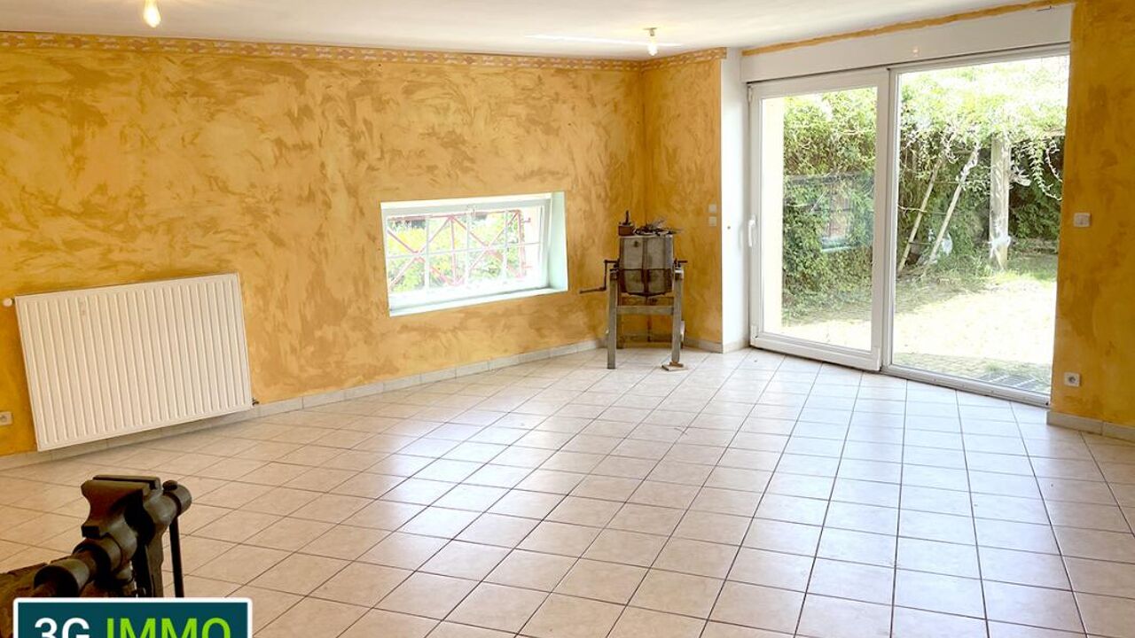 maison 10 pièces 215 m2 à vendre à Ugny (54870)