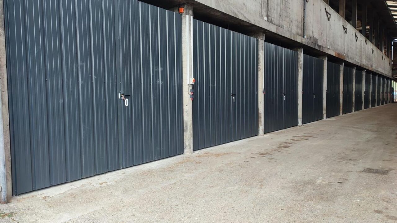 commerce  pièces 60 m2 à louer à Massingy (74150)