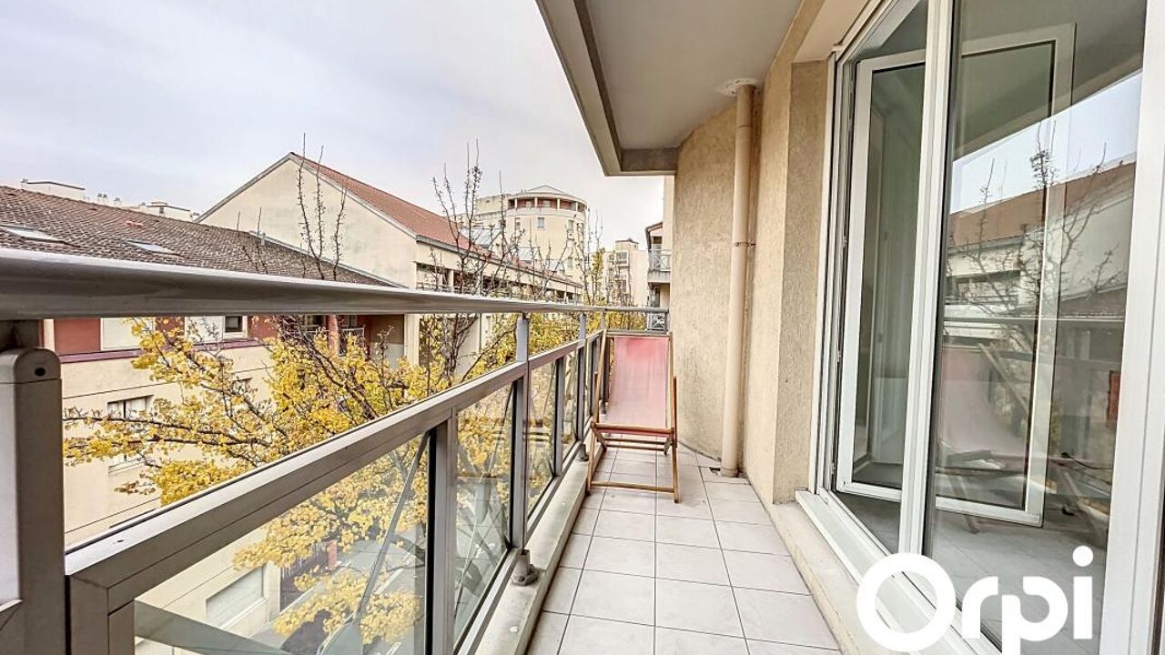 appartement 2 pièces 47 m2 à vendre à Villeurbanne (69100)