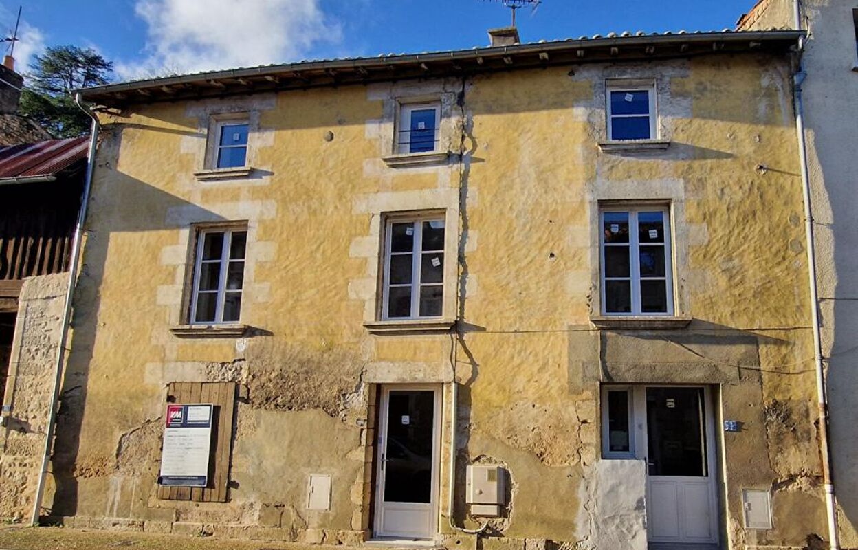 maison 4 pièces 90 m2 à vendre à Lusignan (86600)