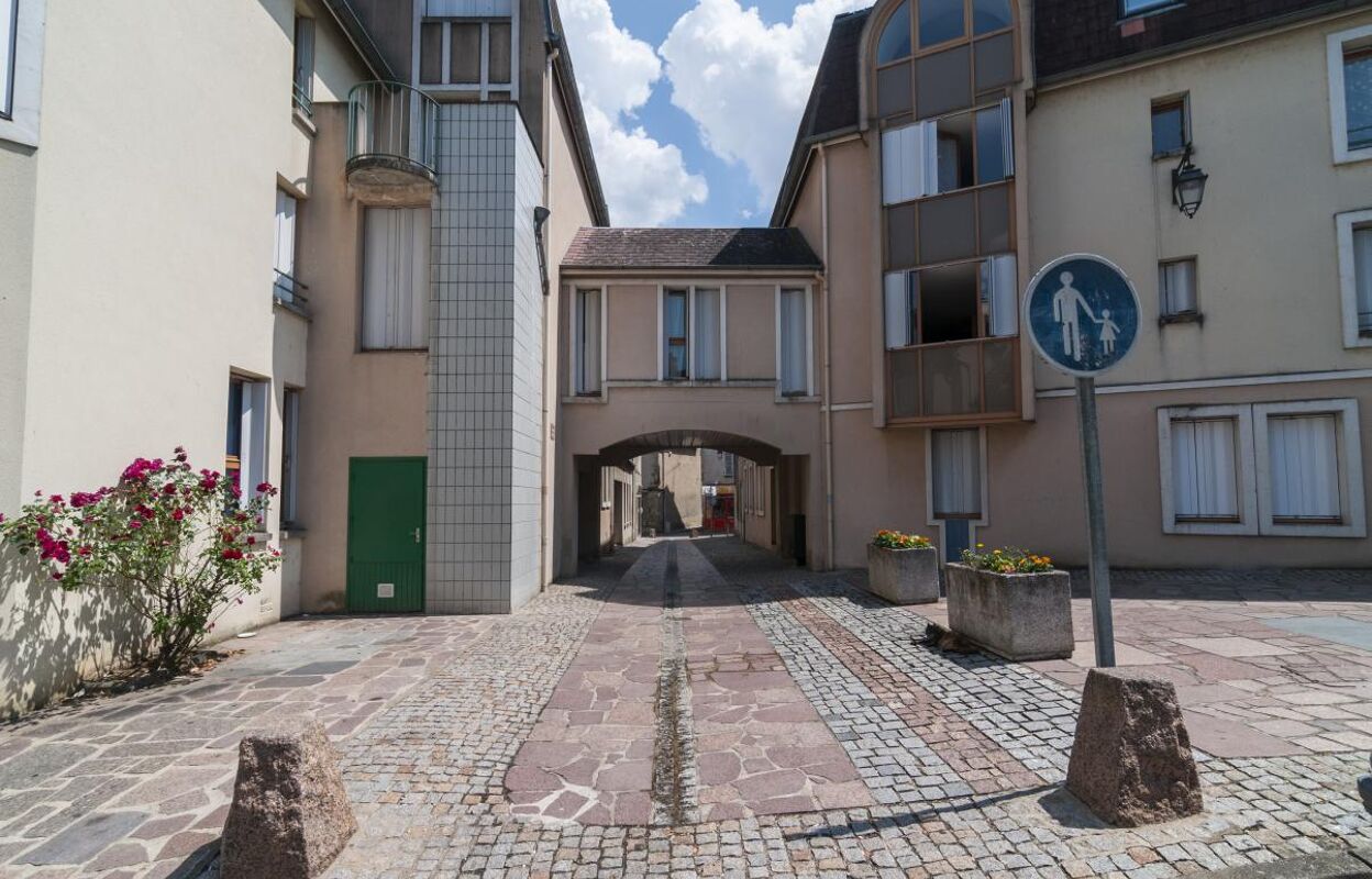 appartement 2 pièces 56 m2 à louer à La Châtre (36400)