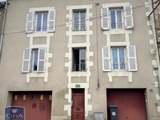 Immeuble à Poitiers — photo du bien