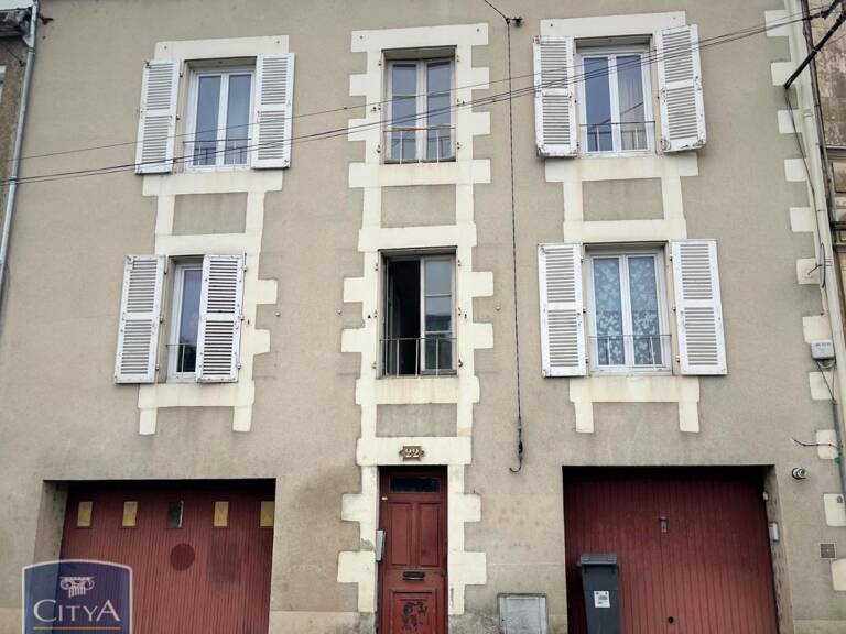 Immeuble   — photo 1