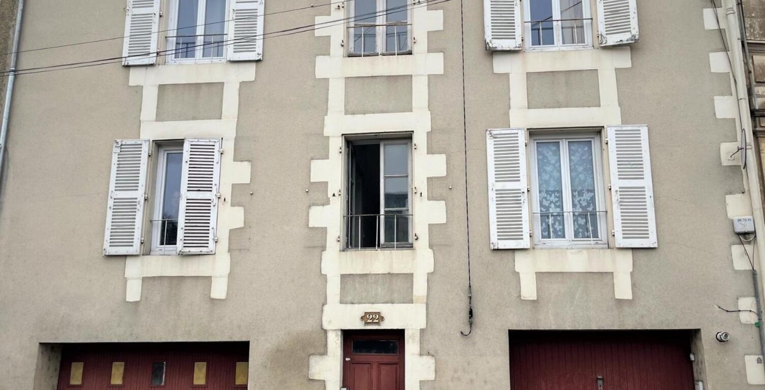 Vente immeuble   Poitiers (86000) — photo 1