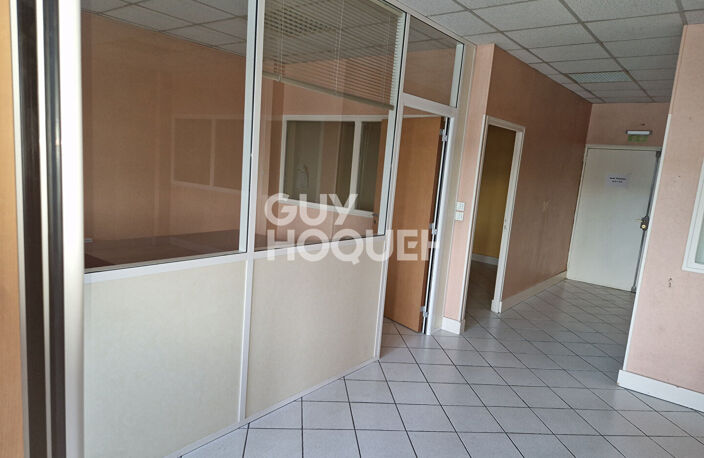 Local commercial Vienne 92.5 m2 — photo 2
