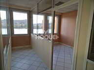 Local commercial Vienne 92.5 m2 — photo 3