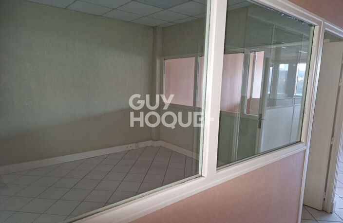 Local commercial Vienne 92.5 m2 — photo 4