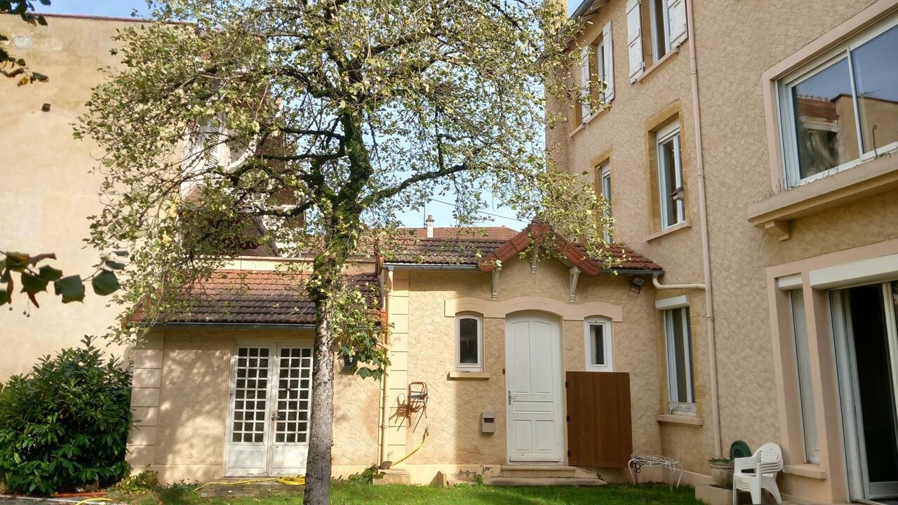 maison 7 pièces 270 m2 à vendre à Charlieu (42190)