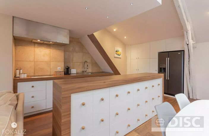 Magnifique appartement de standing au coeur de la cité médiévale. — photo 5