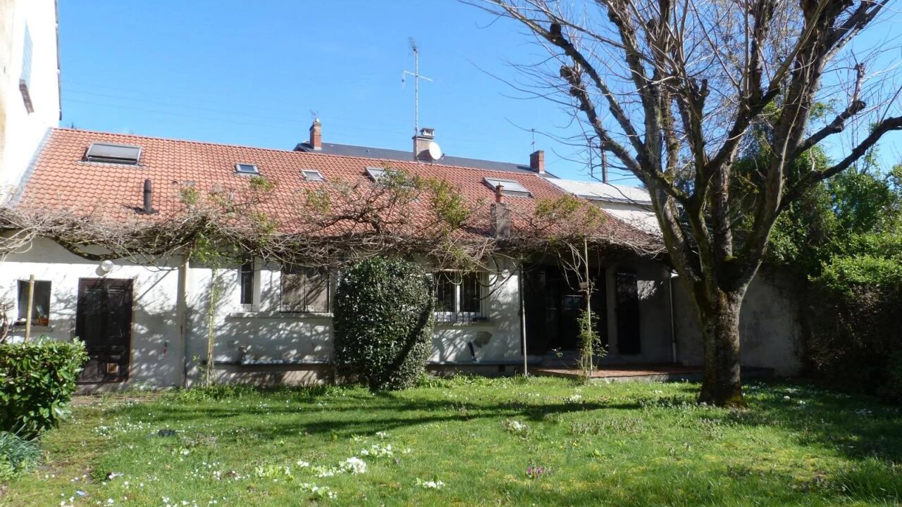 maison 7 pièces 165 m2 à vendre à Vierzon (18100)