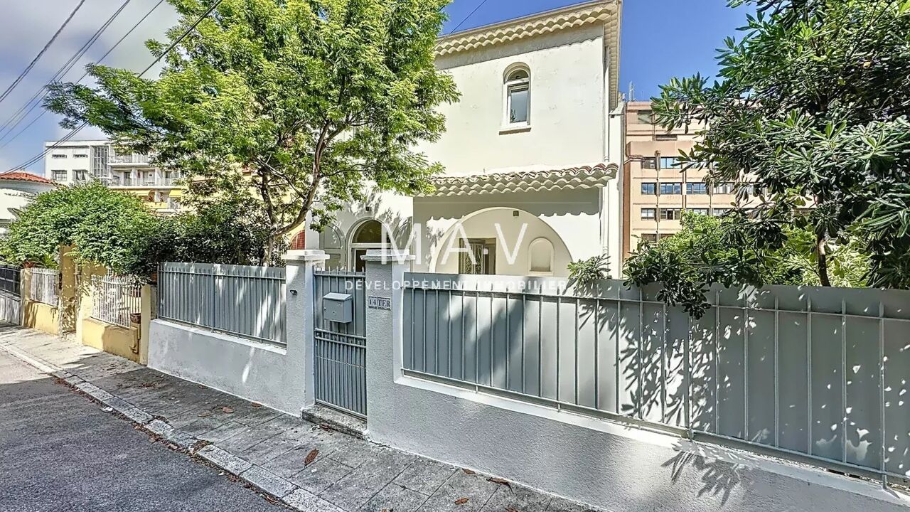 maison 7 pièces 136 m2 à vendre à Nice (06000)