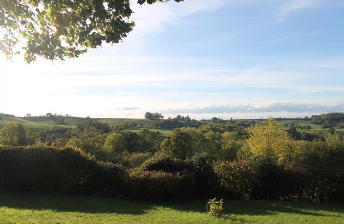 Maison spacieuse au Morvan à vendre avec des vues superbes — photo 5