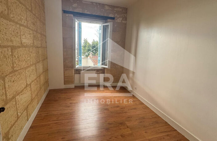 Maison Bourg 9 pièce(s) 180 m2 — photo 3