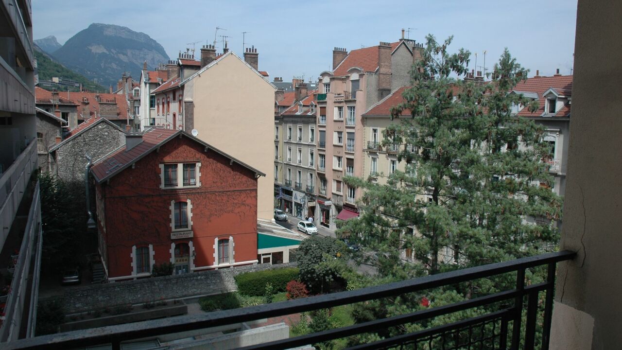 appartement 2 pièces 60 m2 à louer à Grenoble (38000)