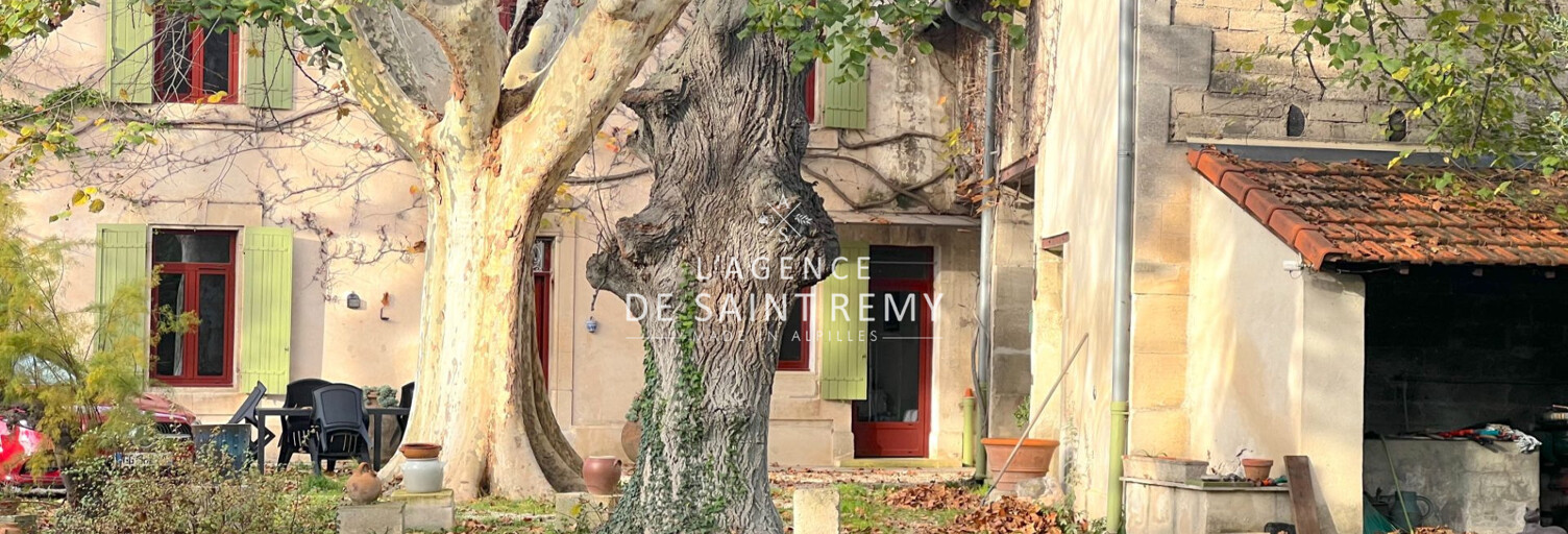 Maison 10 Pièces 327 m² à vendre à Graveson (13690)