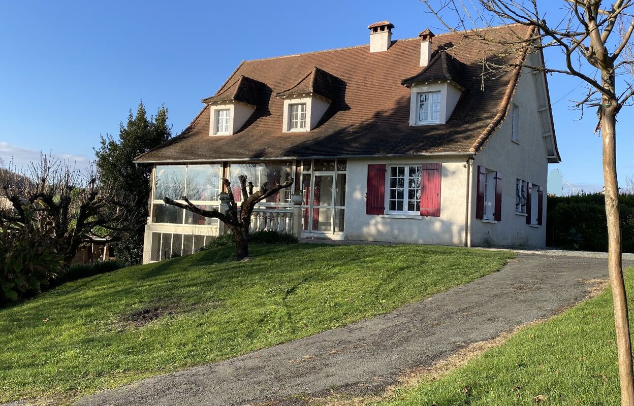 maison 8 pièces 140 m2 à vendre à Verteillac (24320)