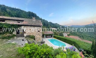 Maison 8 Pièces 200 m² à vendre à Dornas (07160)