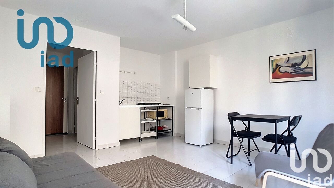 appartement 1 pièces 26 m2 à louer à Marseille 6 (13006)