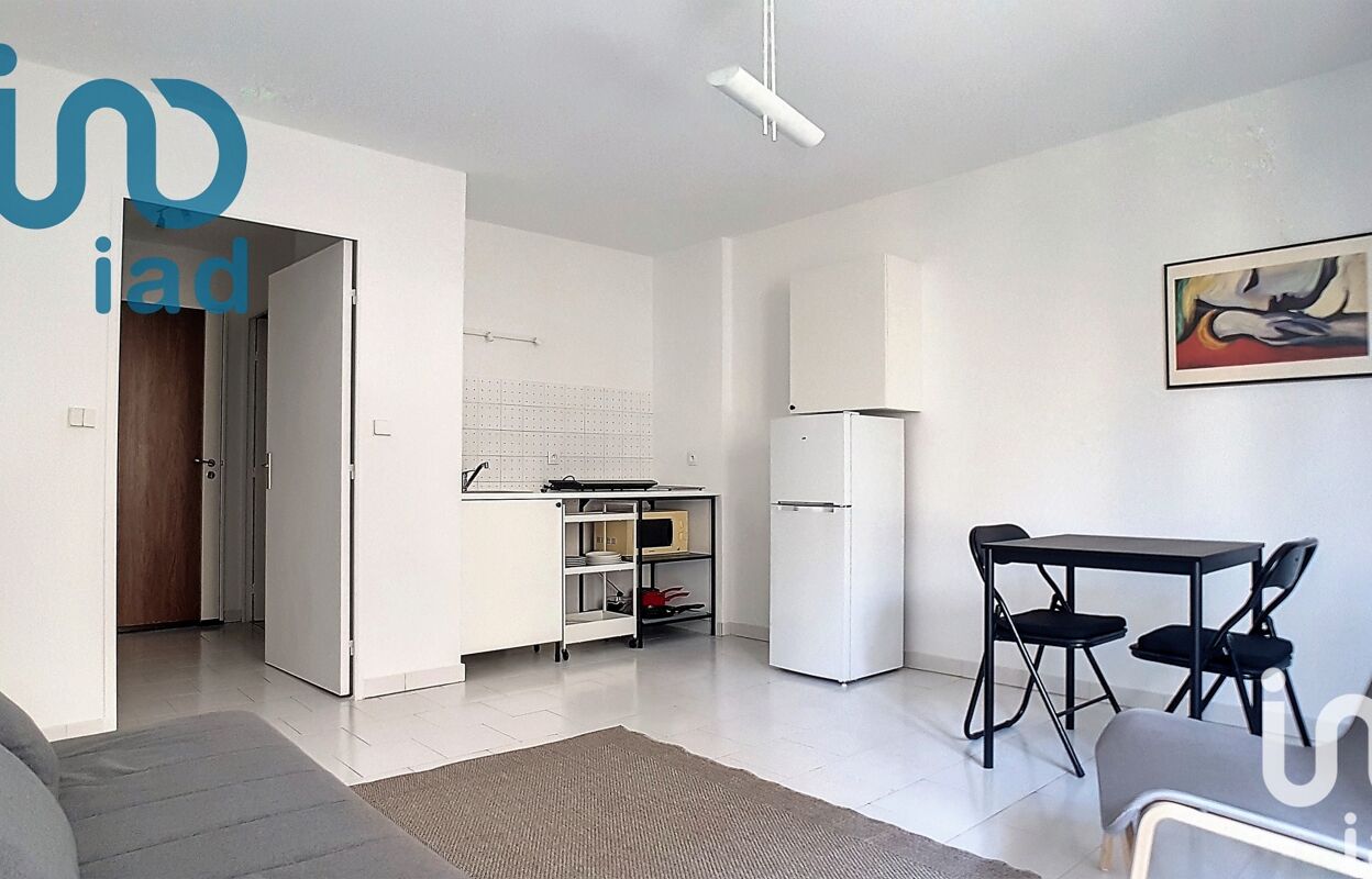 appartement 1 pièces 26 m2 à louer à Marseille 6 (13006)