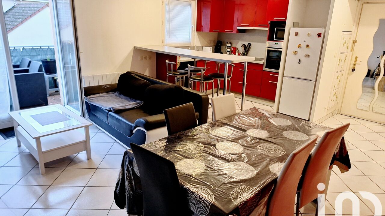 appartement 3 pièces 57 m2 à vendre à Roissy-en-Brie (77680)