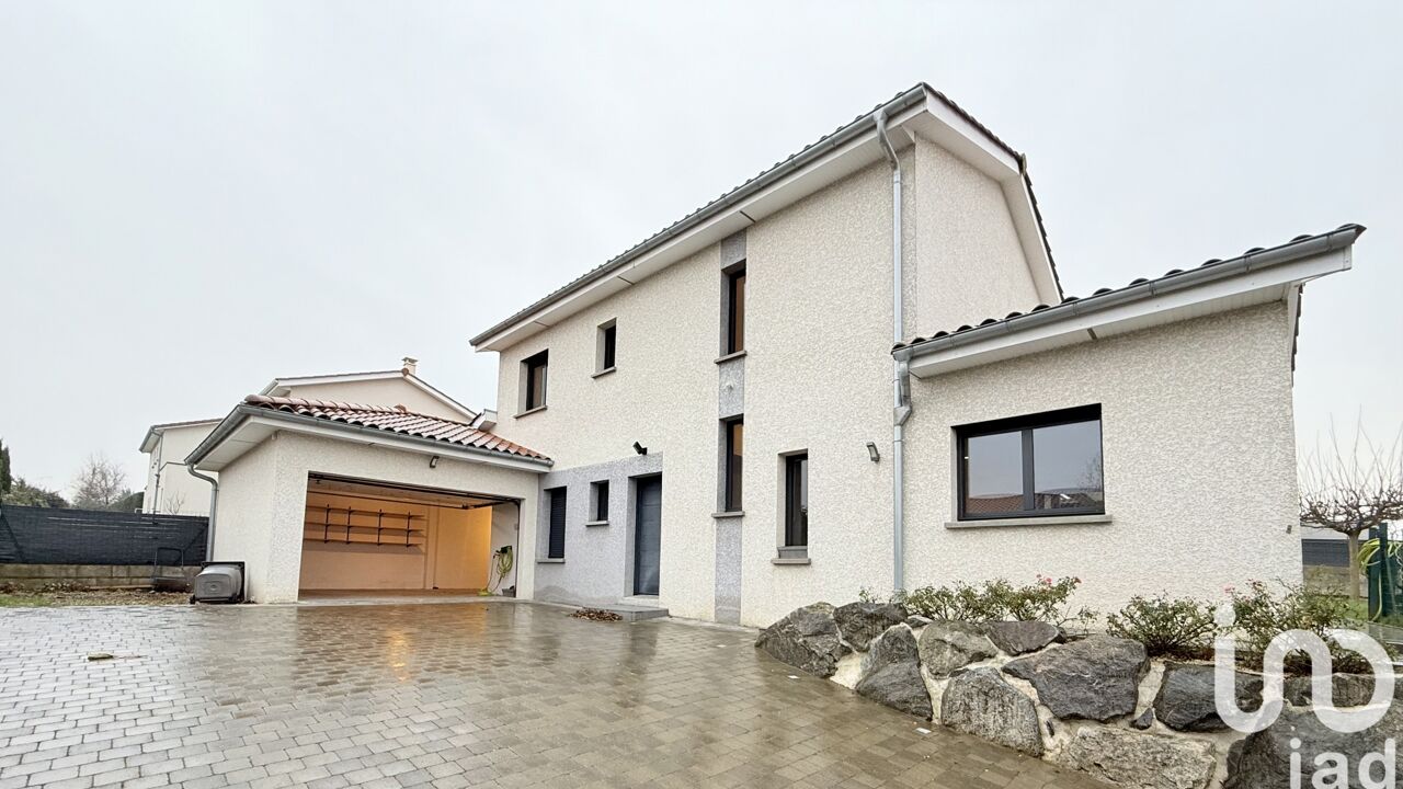 maison 6 pièces 147 m2 à louer à La Tour-de-Salvagny (69890)