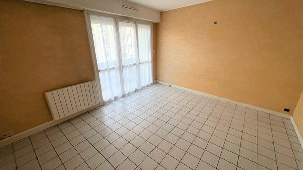 appartement 2 pièces 43 m2 à vendre à Châteauroux (36000)