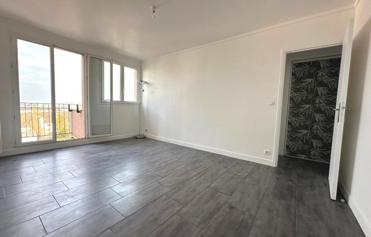 appartement 2 pièces 45 m2 à vendre à Épinay-sur-Seine (93800)