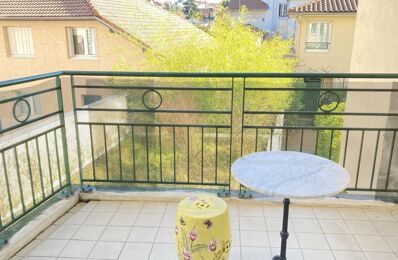 location appartement 1 300 € CC /mois à proximité de Lyon 5 (69005)