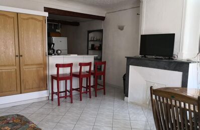 location appartement 640 € CC /mois à proximité de Carqueiranne (83320)